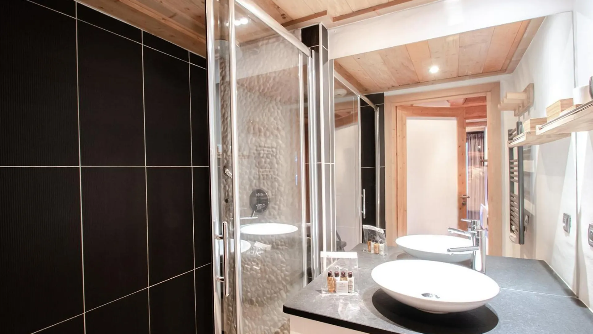Charmant Appartement Pres Pistes Et Centre, Wifi, Parking Privatif - Fr-1-343-193 Chamonix 0*,  Frankrike